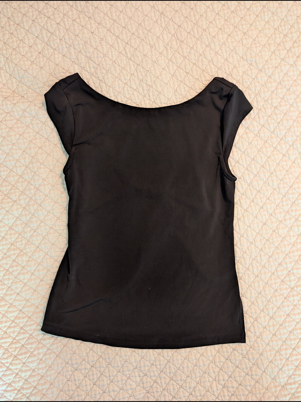 Women's Black Scoop Neck Cap Sleeve Top